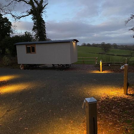 The Hereford Hut, Charming 1 Bedroom Shepherds Hut Callow Dış mekan fotoğraf